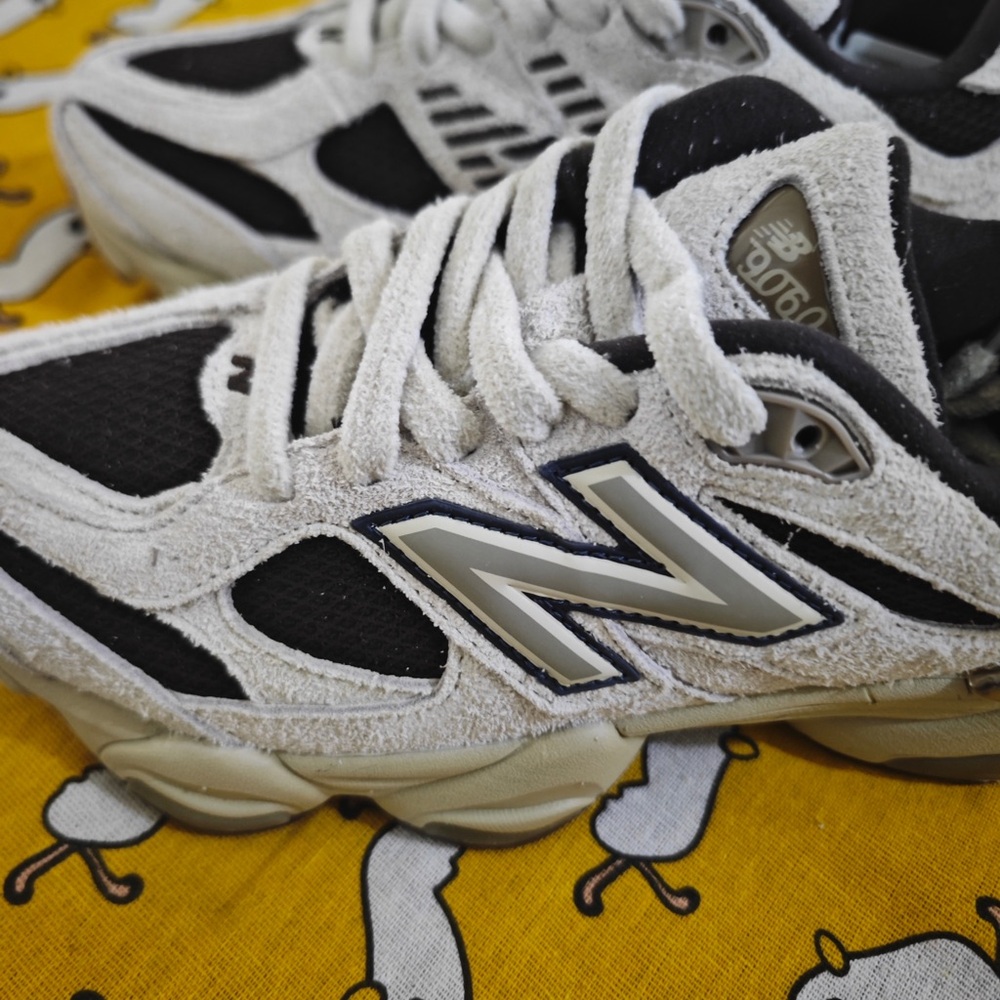 New Balance White and Black Athletic Lace-Up Sneakers - Picture 7 of 8